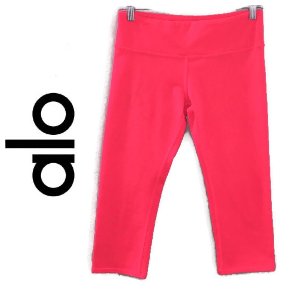 ALO Yoga Neon Orange Crop Capri Length Leggings